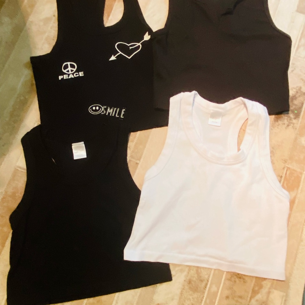 4 Cropped Tanks Suzette, FBZ, SLS Apparel